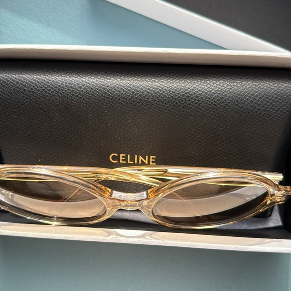 Large round Celine sunglasses Worn Once - Picture 3 of 6
